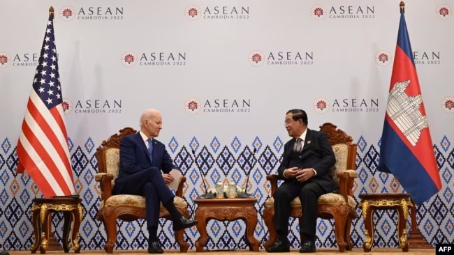 លោក​ហ៊ុន សែន ថា​ ការ​បាត់បង់​ EBA ជា​រឿង​មិន​ត្រូវខ្វល់​ព្រោះ​វា​នឹង​ត្រូវ​បាត់​នៅ​ឆ្នាំ​២០២៧ 