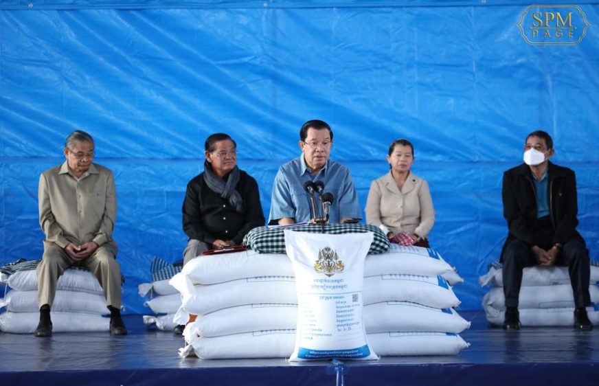 រដ្ឋាភិបាល​បាន​ជួយ​ពលរដ្ឋ​រង​គ្រោះ​ដោយ​ទឹក​ជំនន់​ប្រមាណ​២​ម៉ឺន​គ្រួសារ​ក្នុង​ចំណោម​ជាង​១០​ម៉ឺន​គ្រួសារ