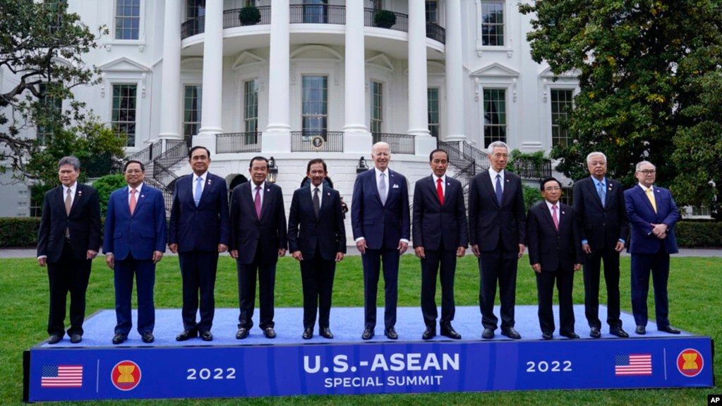 កម្ពុជា​សាទរ​ទំនាក់ទំនង​អាមេរិក​អាស៊ាន​ទោះ​មាន​បញ្ហា​ប្រឈម​ក្នុង​តំបន់ 