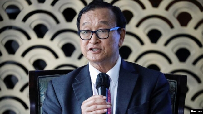 លោក ​សម រង្ស៊ី ​ប្រាប់​ពលរដ្ឋ​ឱ្យ​គូស​សន្លឹក​ឆ្នោត​ចោល  ​ខណៈ​អវត្តមាន​គណបក្ស​ភ្លើងទៀន​ 