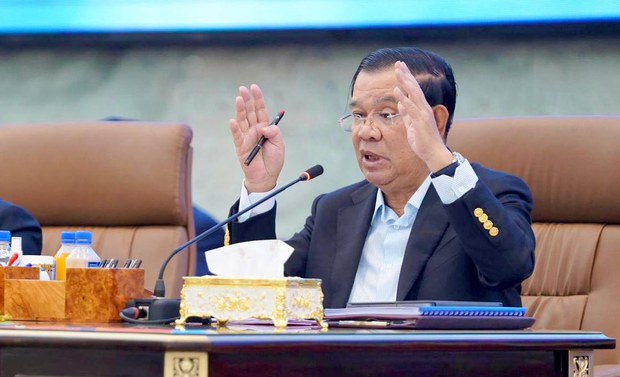 លោក ហ៊ុន សែន ព្រួយ​បារម្ភ​ខ្លាច​មាន​ប្រជាប្រិយភាព​តិច​ជាង​លោក ស៊ន តារា