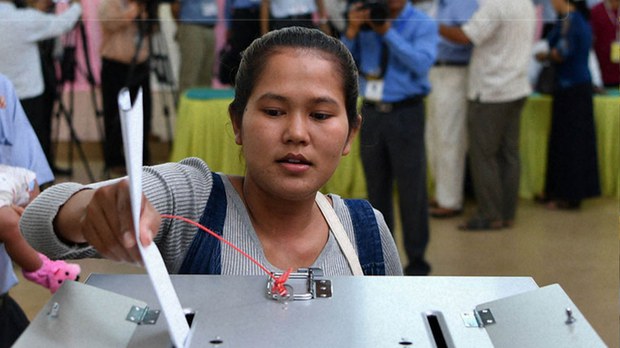 អ្នកជំនាញ​បោះឆ្នោតថា បរិយាកាស​នយោបាយ​សព្វថ្ងៃ​ឈានដល់​កម្រិត​តានតឹង​គួរ​ព្រួយបារម្ភ​ខ្លាំង