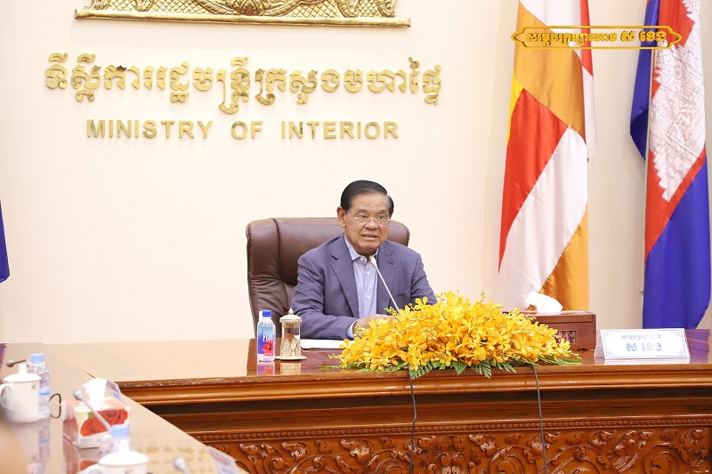 សម្តេច ស ខេង តែងតាំងមន្ត្រីជាង២០រូប​ ជាអភិបាលរងក្រុង-ស្រុកនៅខេត្តបន្ទាយមានជ័យ