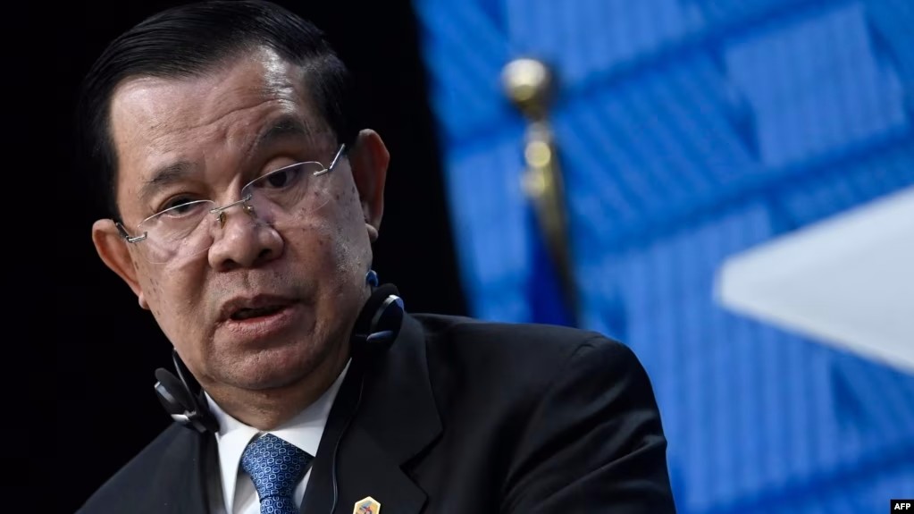 លោក ​ហ៊ុន សែន ​ធ្វើ​អន្តរាគមន៍​ជម្លោះ​ដីធ្លី​រវាង​ប្អូន​ស្រី​ និង​អ្នក​ឧកញ៉ា​ម្ចាស់​ក្រុមហ៊ុន​ហេង​អភិវឌ្ឍន៍ 