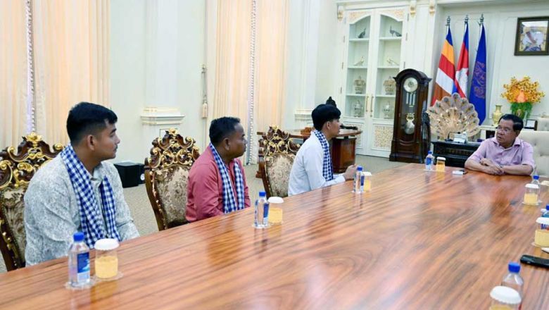 លោក ​ហ៊ុន សែន ​ប្រកាស​គាំទ្រ​បេសកកម្ម​លោក ​ថេ​ង សាវឿន ​ក្រោយ​តុលាការ​ដោះលែង​ 