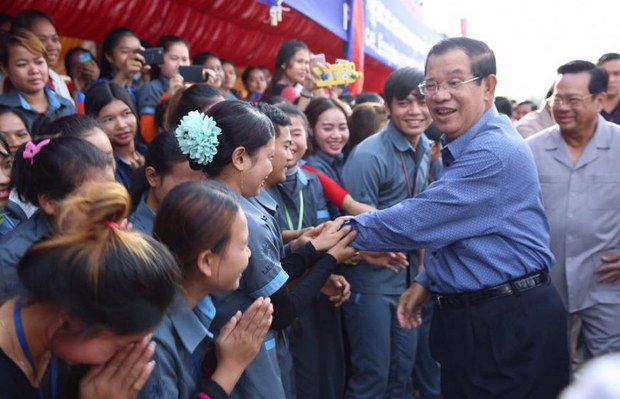 ស្ថានភាព​កម្មករ​ក្រោយ​រោងចក្រ​មួយ​ចំនួន​បិទ​ទ្វារ និង​ព្យួរ​ការងារ​ជា​បន្ត​បន្ទាប់