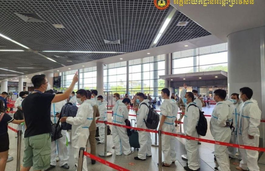 កម្ពុជា​បណ្ដេញ​ជនអន្តោប្រវេសន៍​ជិត​១៥០នាក់ ដោយសារ​លួច​ឆ្លងដែន​ខុសច្បាប់