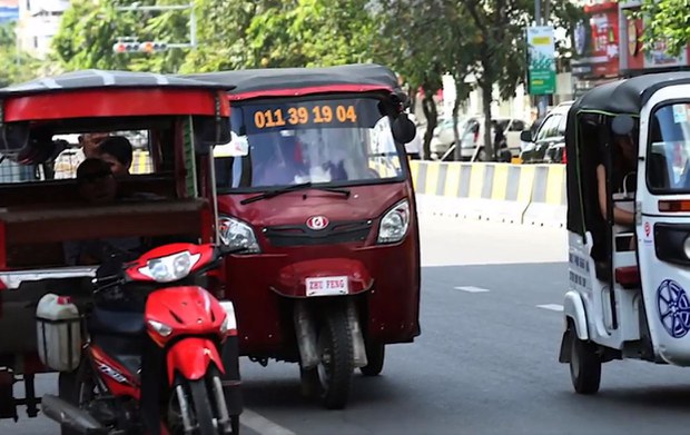 អ្នក​រត់​កង់​បី​មួយ​ចំនួន​យក​កង់​បី​ជា​ផ្ទះ​ជំនួស​បន្ទប់​ជួល ដោយសារ​ចំណូល​ធ្លាក់ចុះ