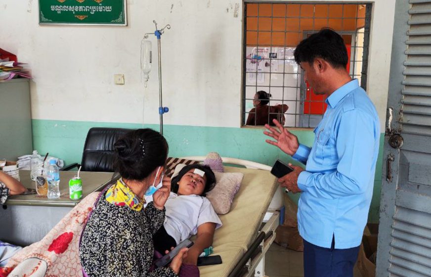 ចំនួនសិស្សវិទ្យាល័យ ហ៊ុនសែន ប្រម៉ោយ ដែលដួលសន្លប់បានកើនដល់ជាង៧០នាក់