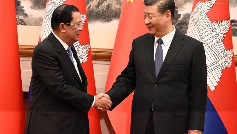 លោកនាយក​រដ្ឋមន្ត្រី ហ៊ុន សែន ផ្ញើសារ​អបអរសាទរ​លោក ស៊ី ជីនពីង ជាប់ឆ្នោត​ជាប្រធានា​ធិបតីនៃ​សាធារណរដ្ឋ​ប្រជាមានិត​ចិន​អាណត្តិ​ទី៣