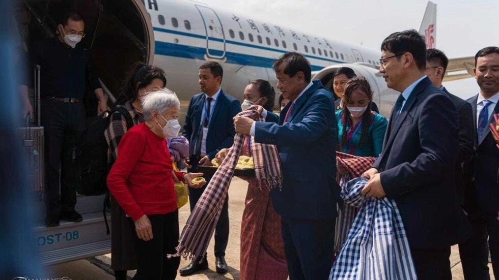 ភ្ញៀវទេសចរចិនចាប់ផ្តើមចូលមកកម្ពុជាជាបន្តបន្ទាប់ ខណៈការរំពឹងទុកថាមានប្រមាណ១លាននាក់នៅឆ្នាំ២០២៣នេះ