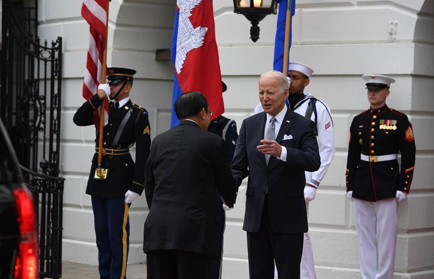 អ្នកឃ្លាំមើល​សង្ឃឹម​តិចតួច​លើ​ការ​ស្ដារ​លទ្ធិ​ប្រជាធិបតេយ្យ​នៅ​កម្ពុជា ក្រោយ​កិច្ចប្រជុំ​កំពូល​ប្រចាំឆ្នាំ​អាមេរិក-អាស៊ាន