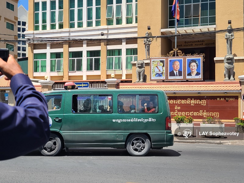 សវនាការលើកទីពីរ គឺដេញដោលសួរកញ្ញា ឈឹម ស៊ីថរ ពីនរណាជាអ្នកផ្ដើមគំនិតតវ៉ា
