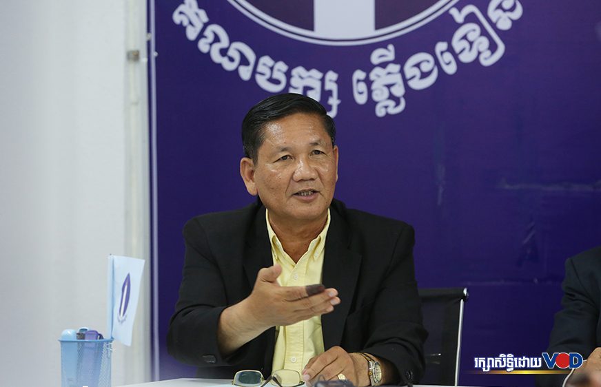 បក្សភ្លើងទៀនស្វែងរកការចរចាជាមួយបក្សកាន់អំណាច ក្រោយចាប់ខ្លួនលោក ថាច់ សេដ្ឋា