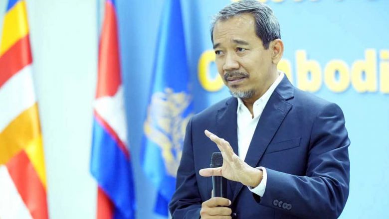 CHRC​: ការរិះគន់​របស់​ក្រុម​មាន​និន្នាការ​ប្រឆាំង​រដ្ឋាភិបាល មិនបាន​ឆ្លុះ​បញ្ចាំង​ពី​ការពិត​នៅ​កម្ពុជា​ទេ​