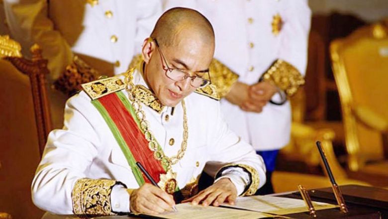 ព្រះមហាក្សត្រ ប្រកាស​ឱ្យប្រើ​ច្បាប់​ស្ដីពី​វិសោធនកម្ម​ច្បាប់បោះឆ្នោត