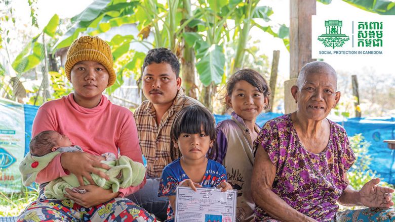 មកទល់​ពេលនេះ រាជរដ្ឋាភិបាល​ចំណាយ​ថវិកា​អស់​ជាង ៩៦០ លាន​ដុល្លារ ជួយ​ជន​ងាយ​រងគ្រោះ​ដោយសារ​ជំងឺ​កូវីដ១៩