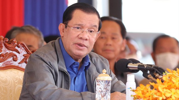 ក្រុម​អ្នក​ឃ្លាំមើល​រិះគន់​រដ្ឋាភិបាល លោក ហ៊ុន សែន ​ថា ដឹក​នាំ​ប្រទេស​កាន់​តែ​ផ្ដាច់​ការ បន្ទាប់​ពី​រម្លាយ​គណបក្ស​សង្គ្រោះ​ជាតិ ៥ឆ្នាំ​មក​នេះ